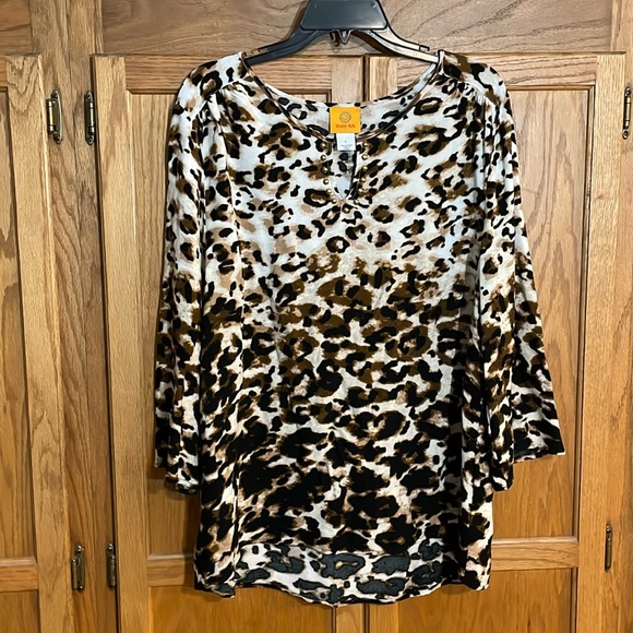 Ruby Rd. Top - Picture 1 of 4